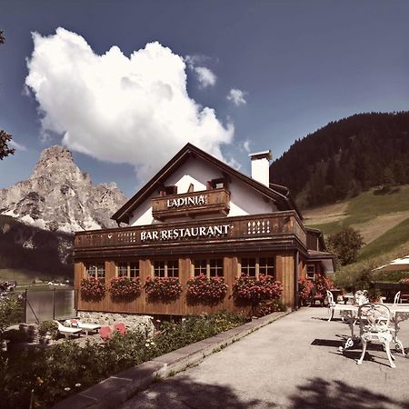 Berghotel Ladinia Corvara In Badia Exterior foto